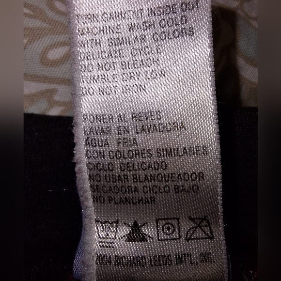 A vintage pair of Disney Mickey and Minnie Mouse sleep shorts. Pajamas 3XL - Picture 2 of 6